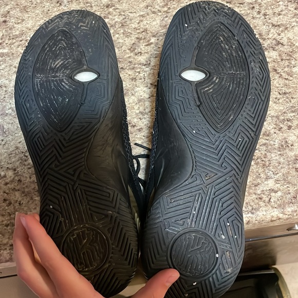 Kyrie Flytrap 2 - Picture 7 of 7